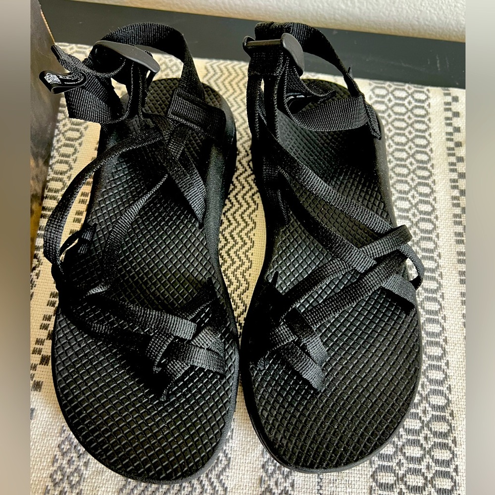 Brand New Chaco Women’s ZX/ 2 Cloud Sandal